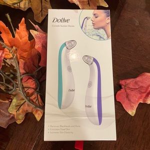 Dollve comedo suction device